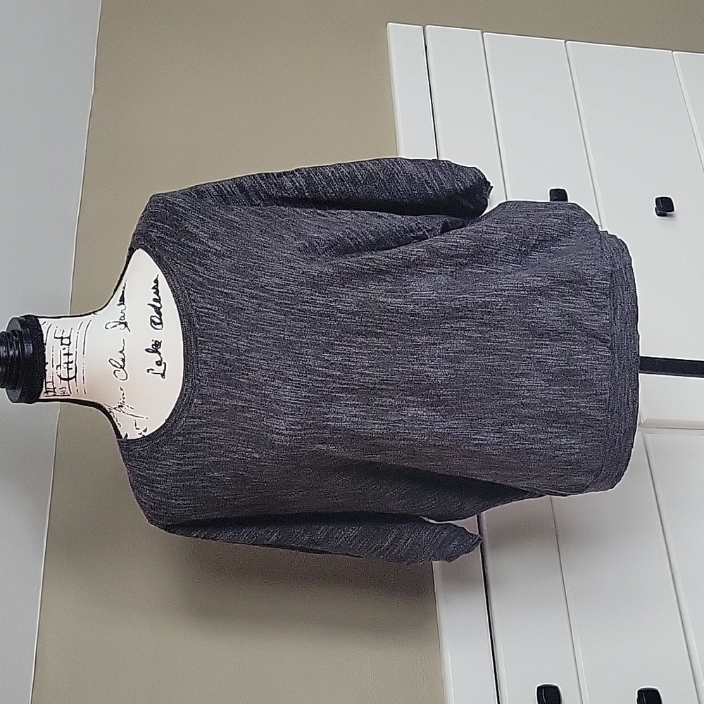 DKNY Jeans, loose fitting top gray Size Large